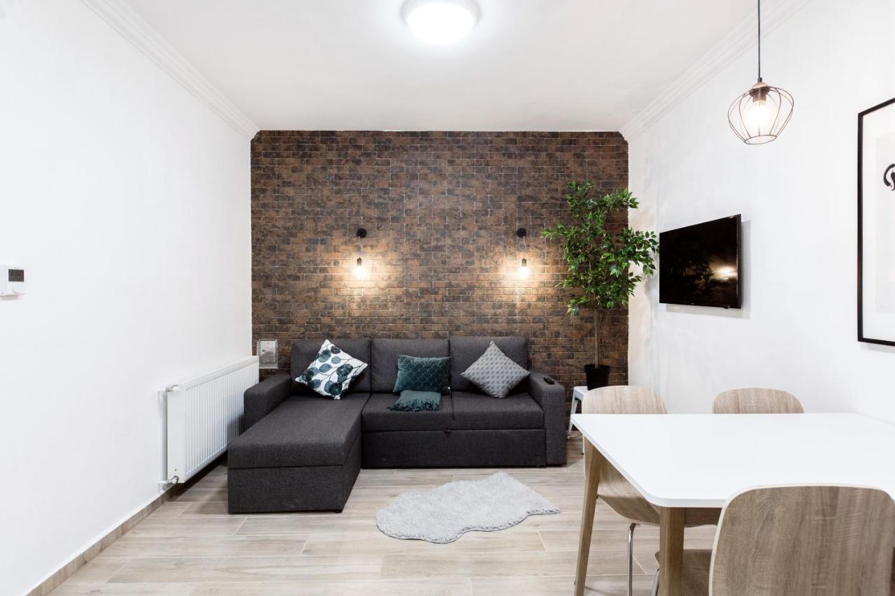 בודפשט Ny7 Apartment In Downtown מראה חיצוני תמונה